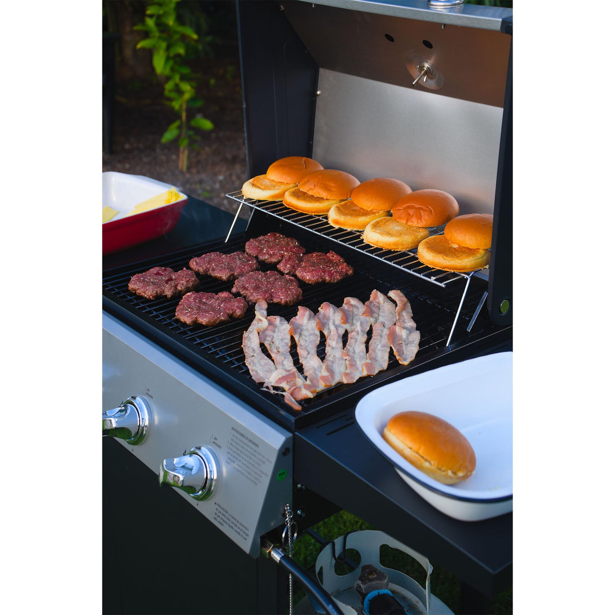 Grill Boss 3-Burner Portable Propane Gas BBQ Grill with Lid