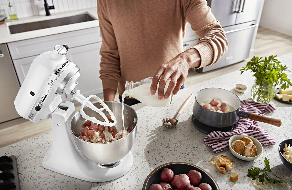 KitchenAid Classic Tilt-Head Stand Mixer 4.3L – White
